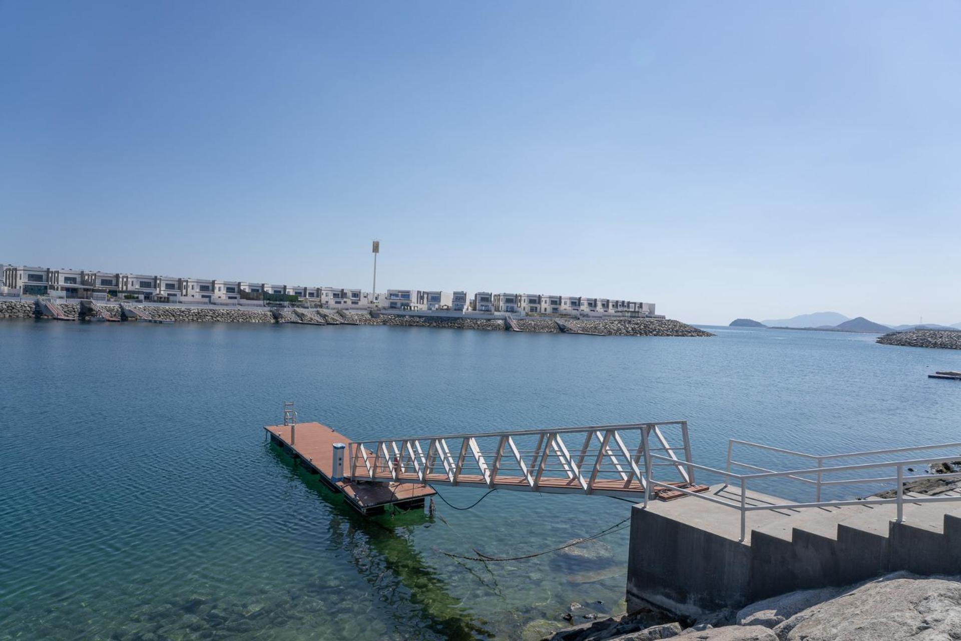 Nasma Luxury - Luxurious With Private Pool & Close To * Fujairah