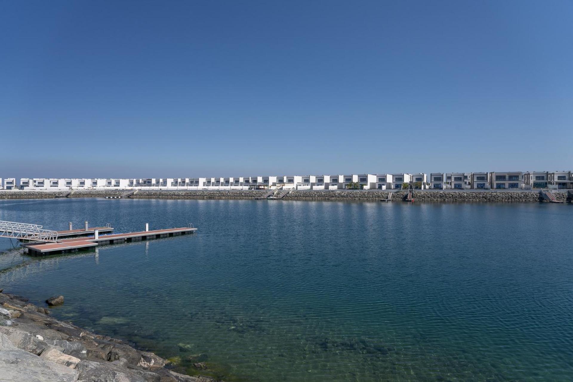 Nasma Luxury - Luxurious With Private Pool & Close To Villa Fujairah